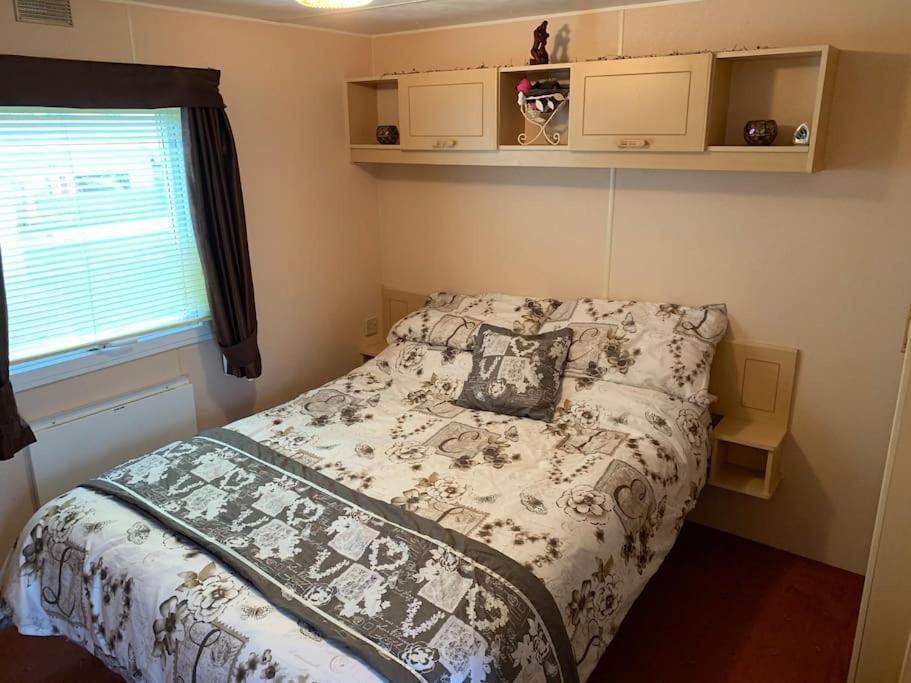 잉골드멜스 6 Berth Caravan On Sealands Site. Double Glazing 빌라 외부 사진