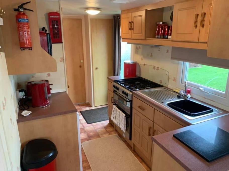 잉골드멜스 6 Berth Caravan On Sealands Site. Double Glazing 빌라 외부 사진